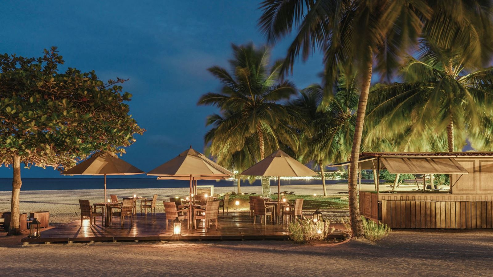 restaurants-beach-bar