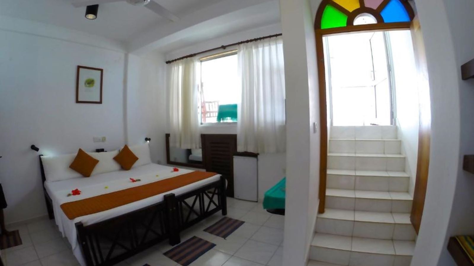 rooms-room-penthouse