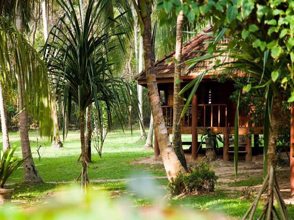 rooms-non-ac-suprior-double-room