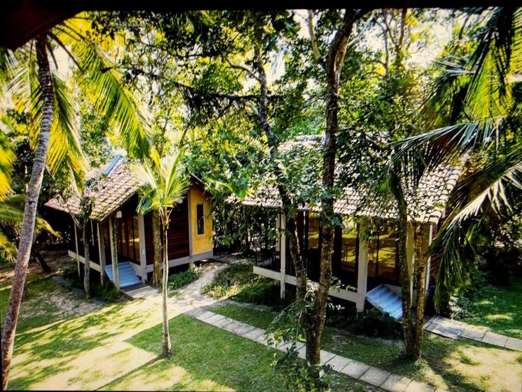 rooms-ac-family-villa-with-atique