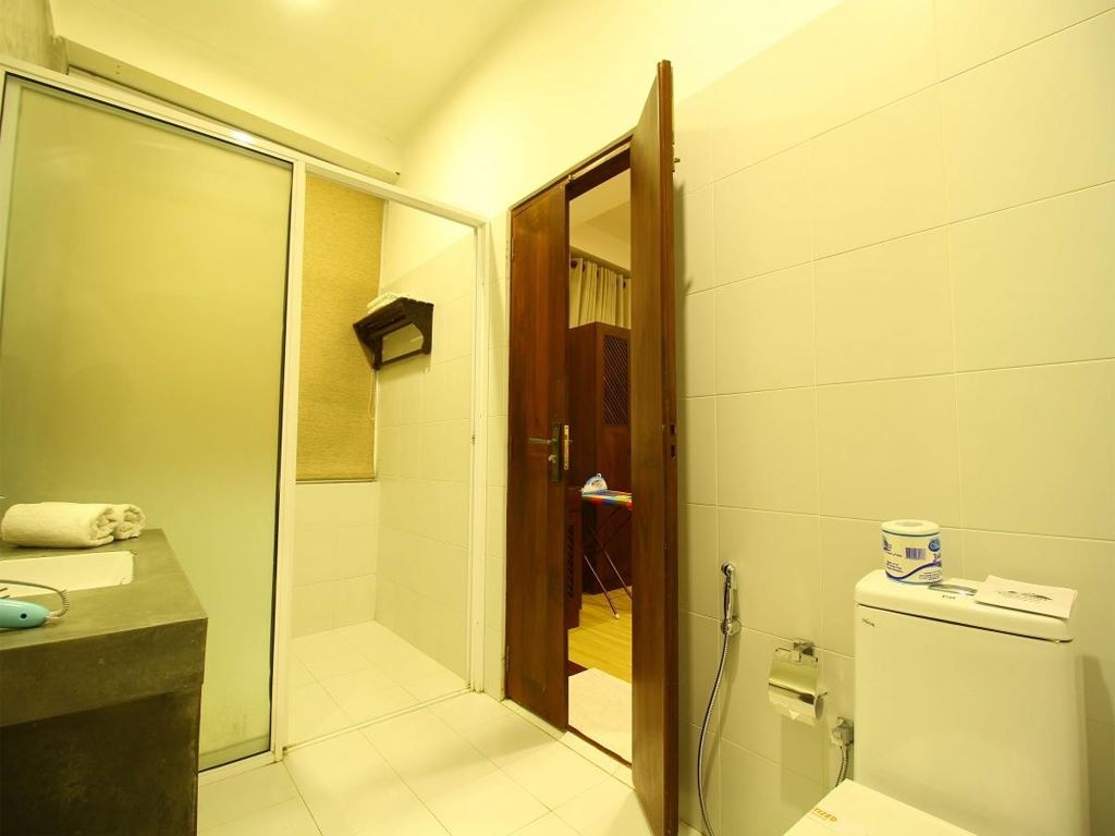 rooms-mini-suite-with-direct-sea-view-and-balcony