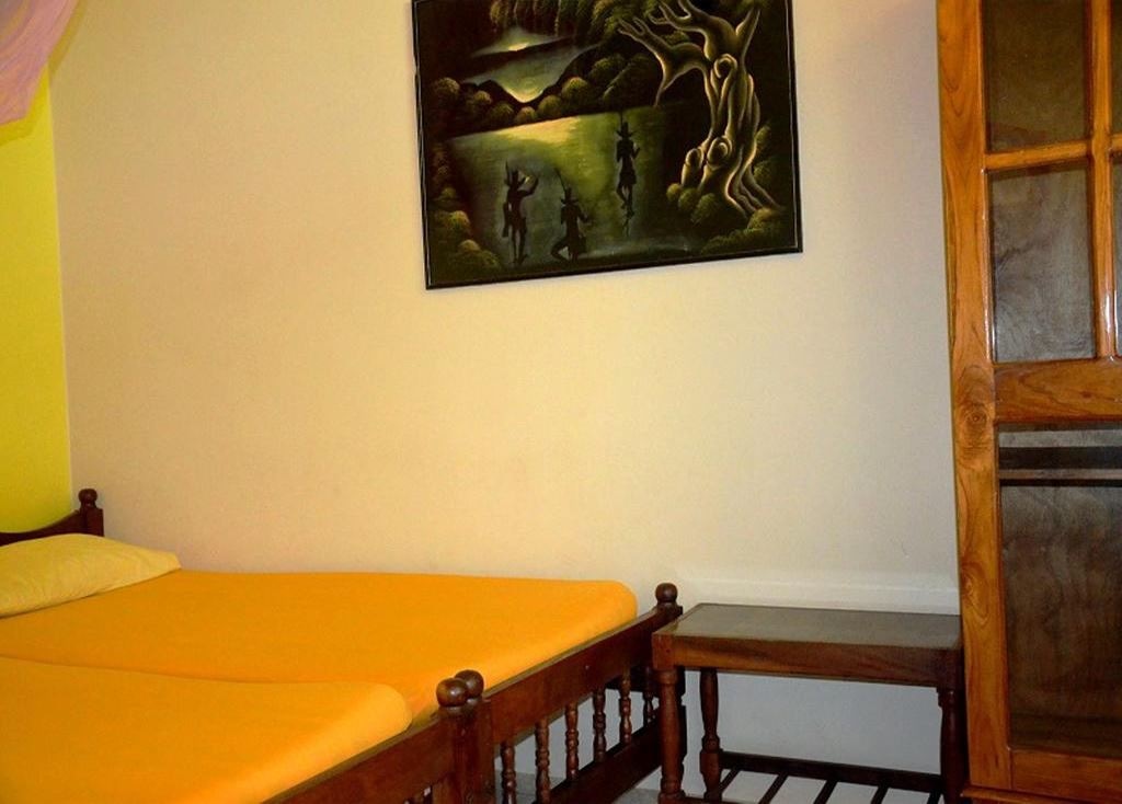 rooms-standard-double-room