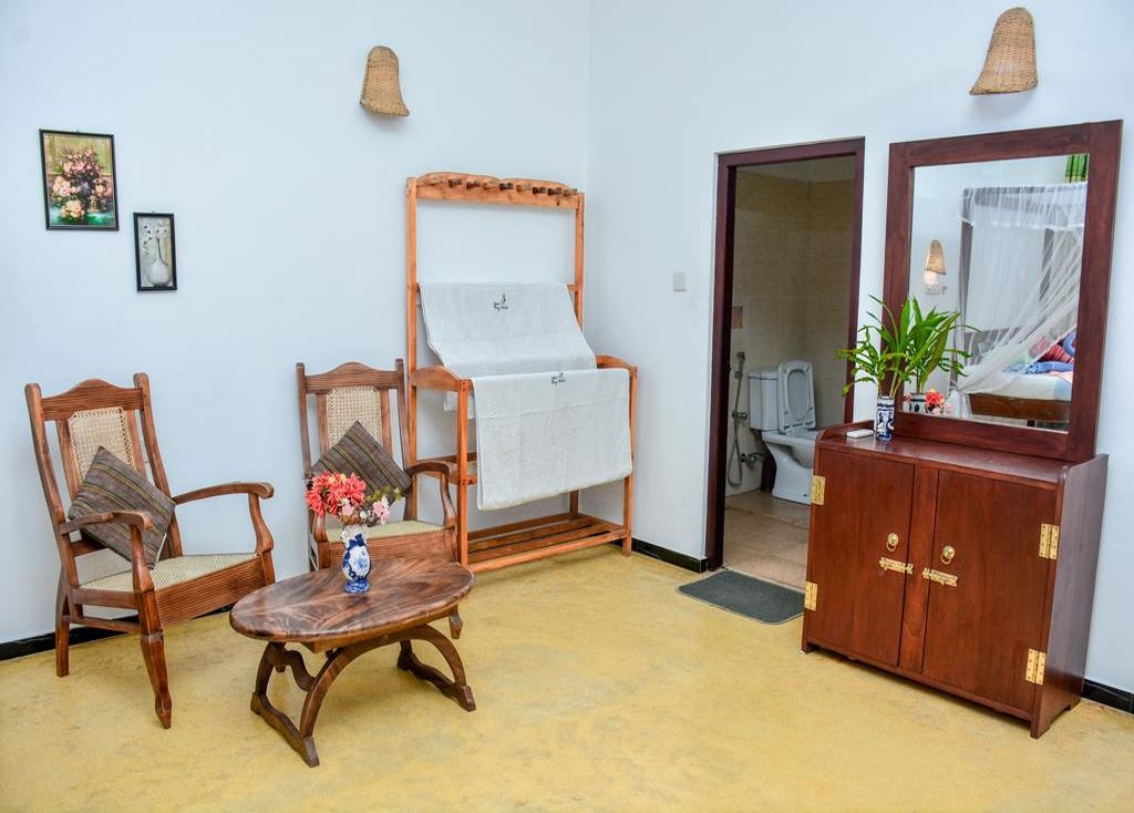 rooms-super-deluxe-double-with-balcony