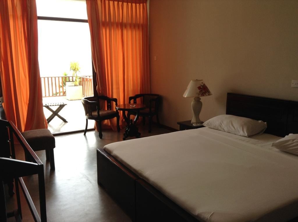 rooms-deluxe--double-room