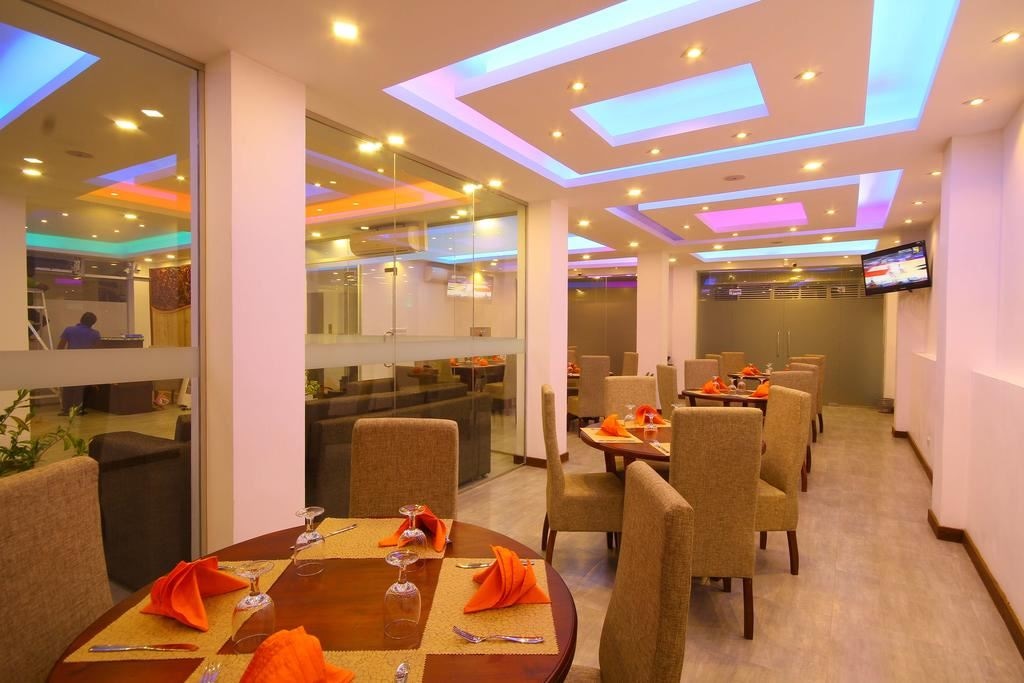 restaurants-main-restaurent