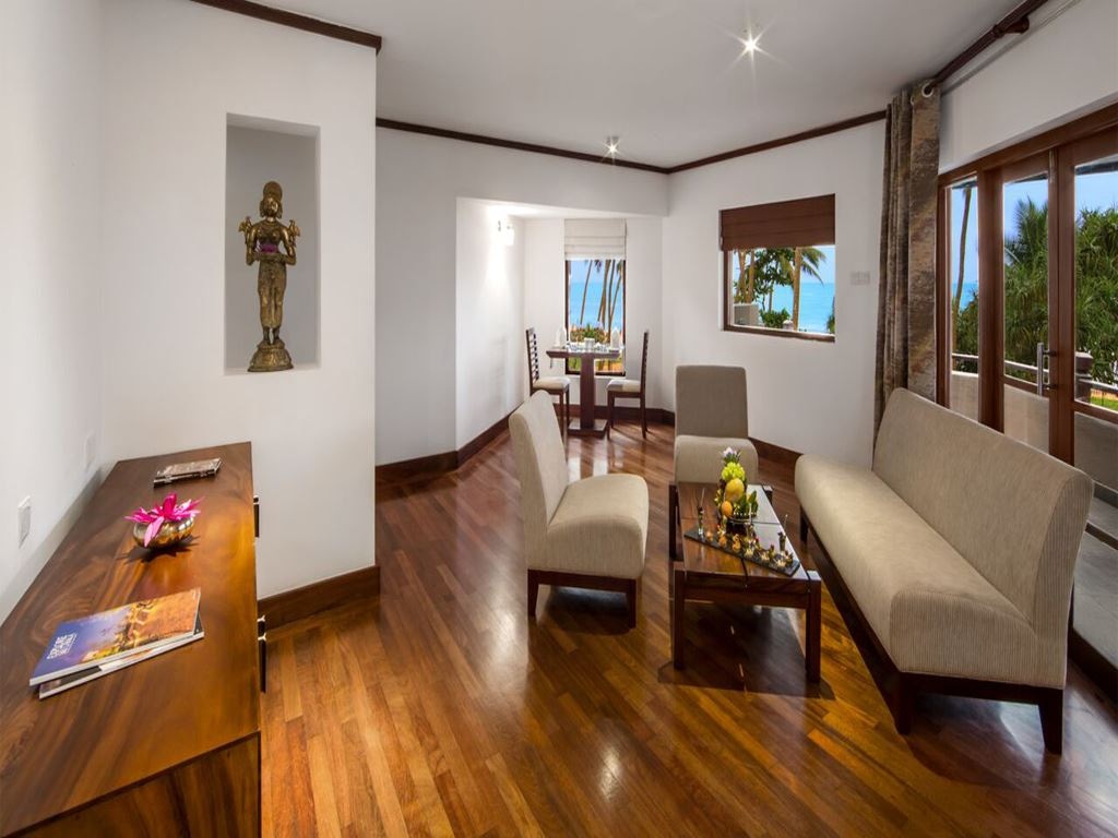 rooms-executive-suite