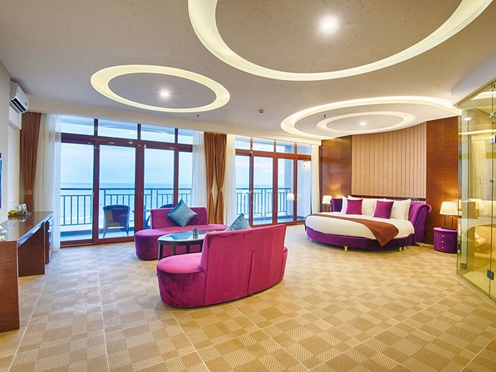 rooms-honeymoon-suite