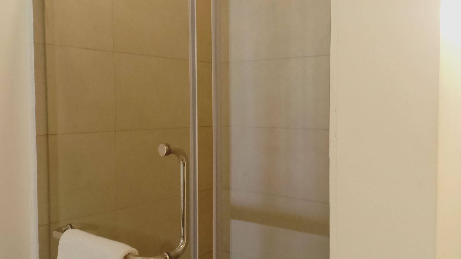 rooms-deluxe-sea-view-room