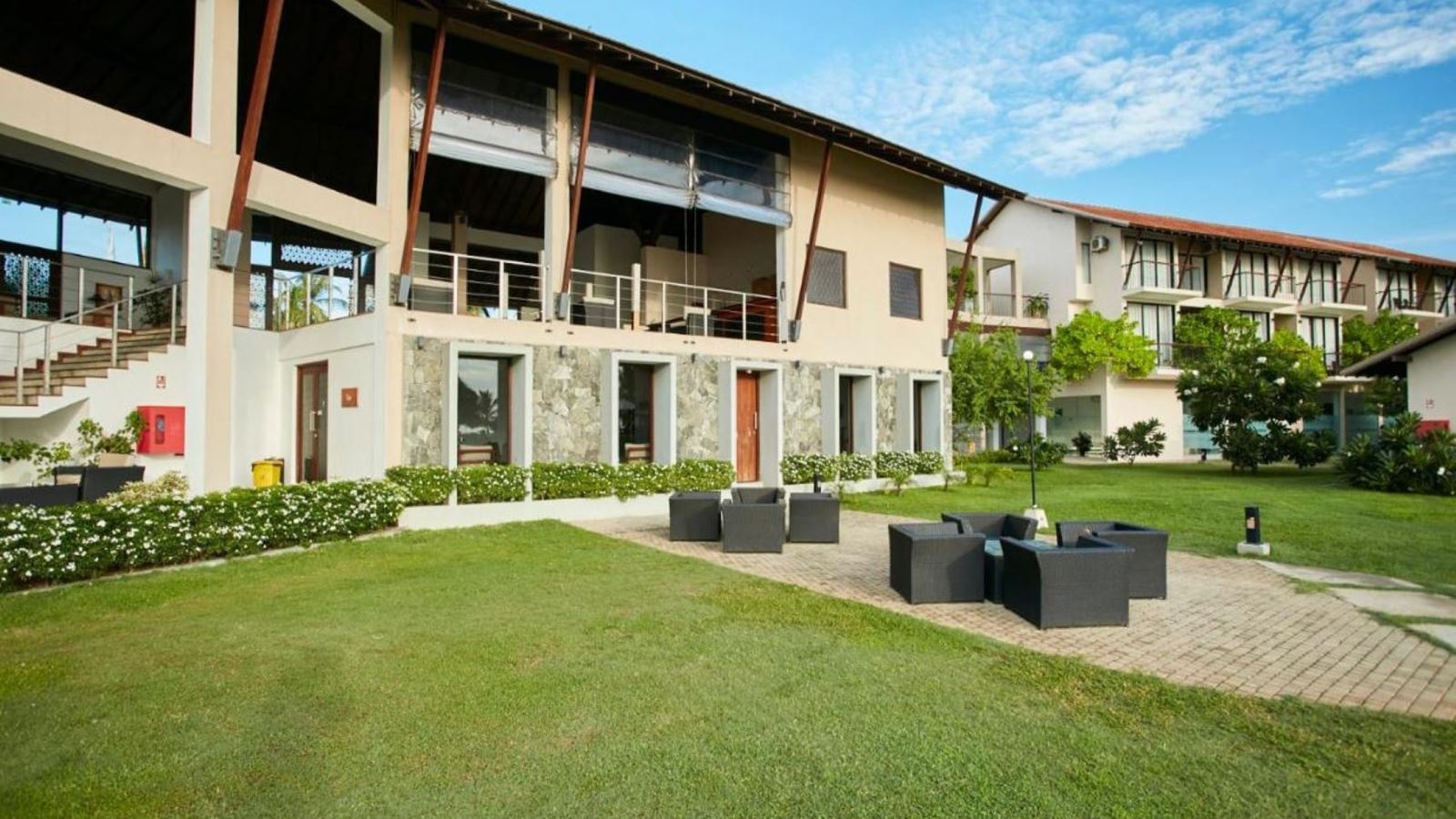 general-main-building