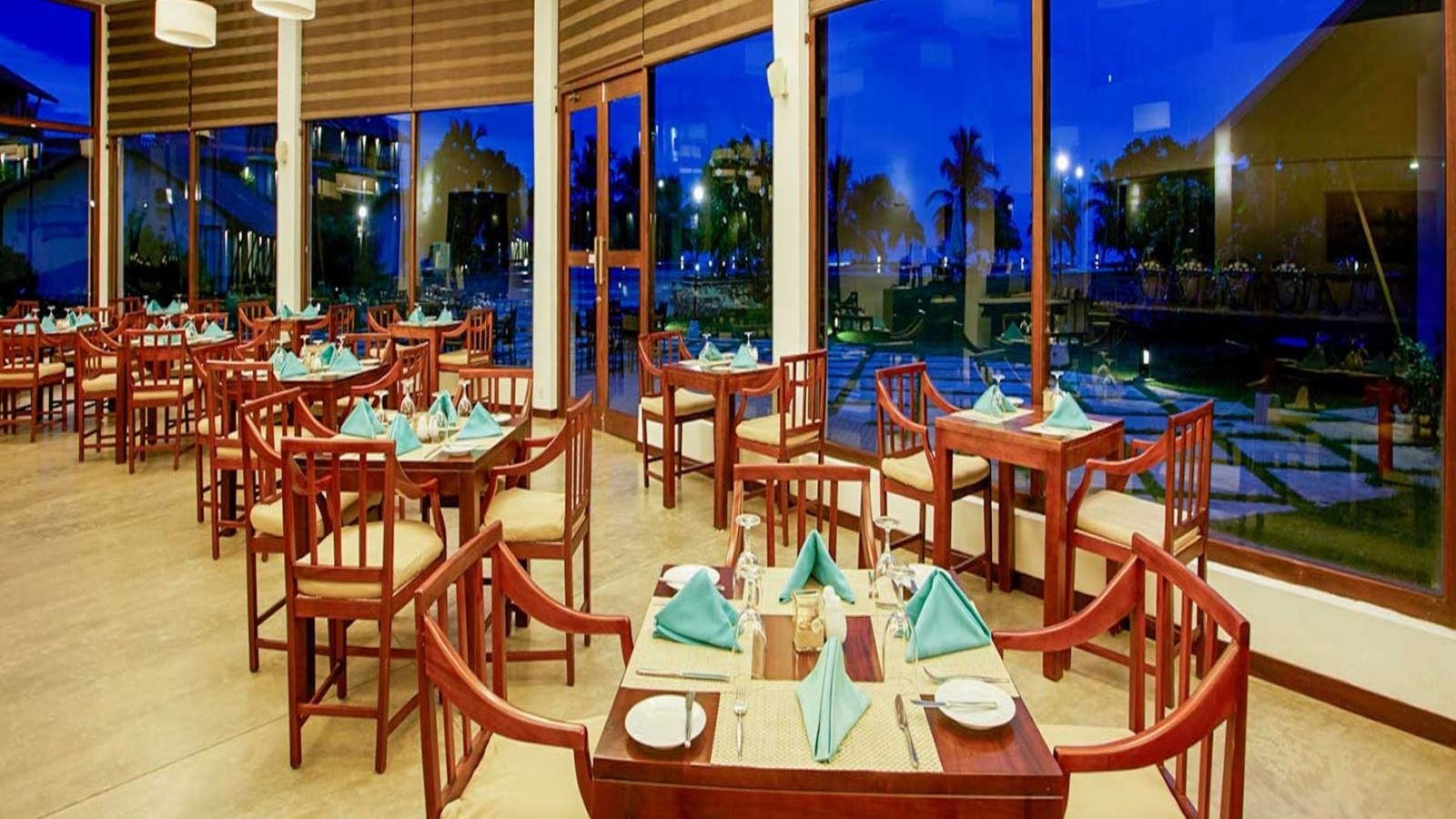 restaurants-sea-grass-restaurant