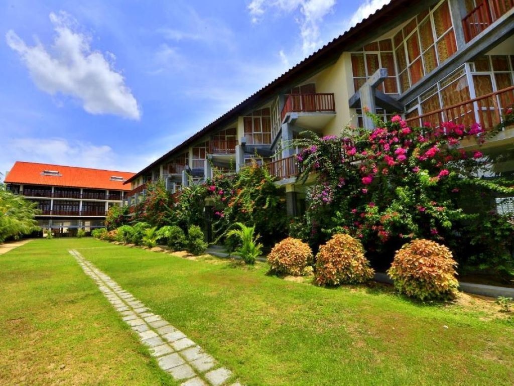 general-main-building