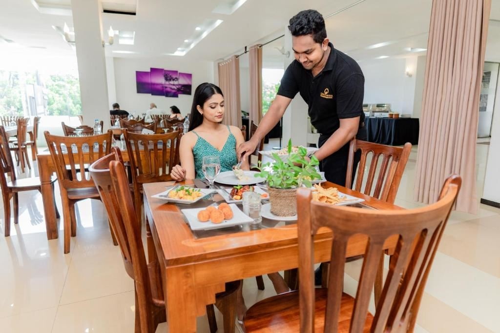 restaurants-restaurants