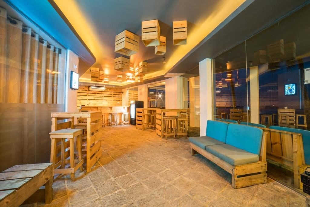 general-main-building