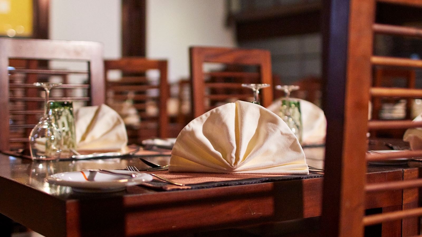 restaurants-lemon-fish