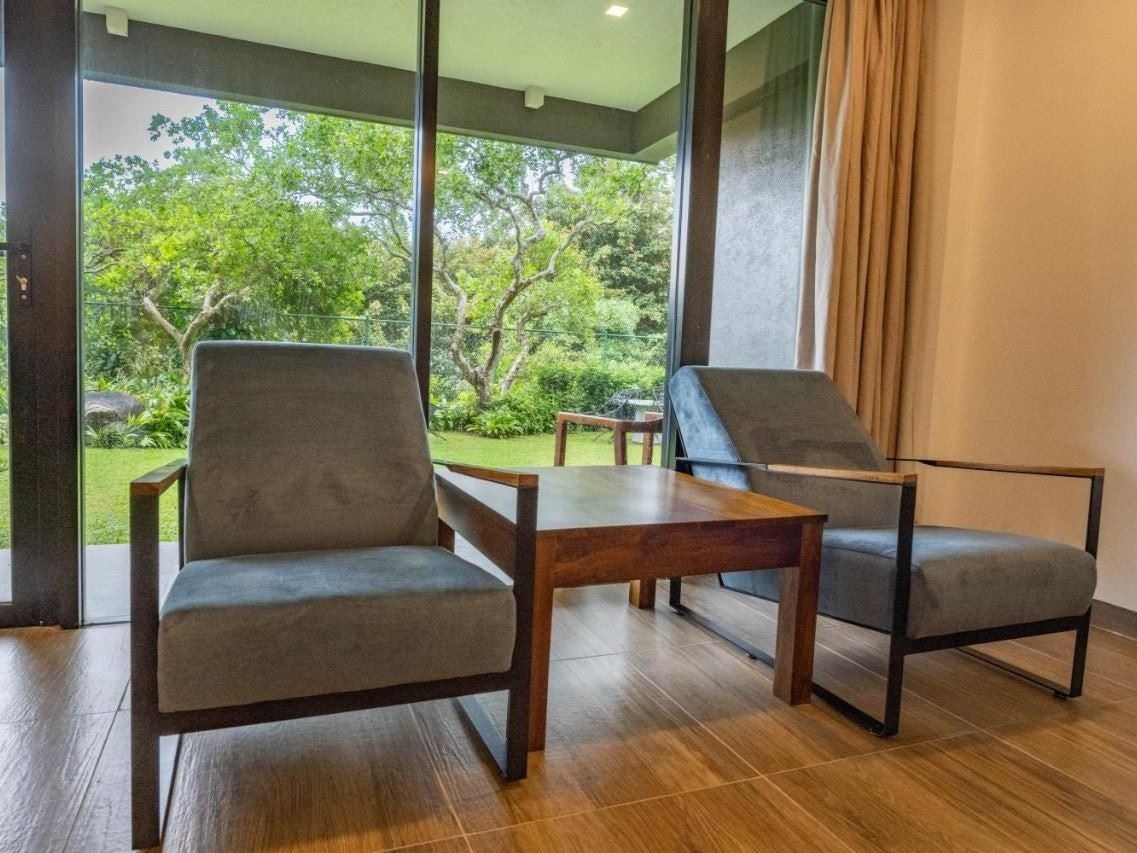 rooms-deluxe-garden-view-ground-floor