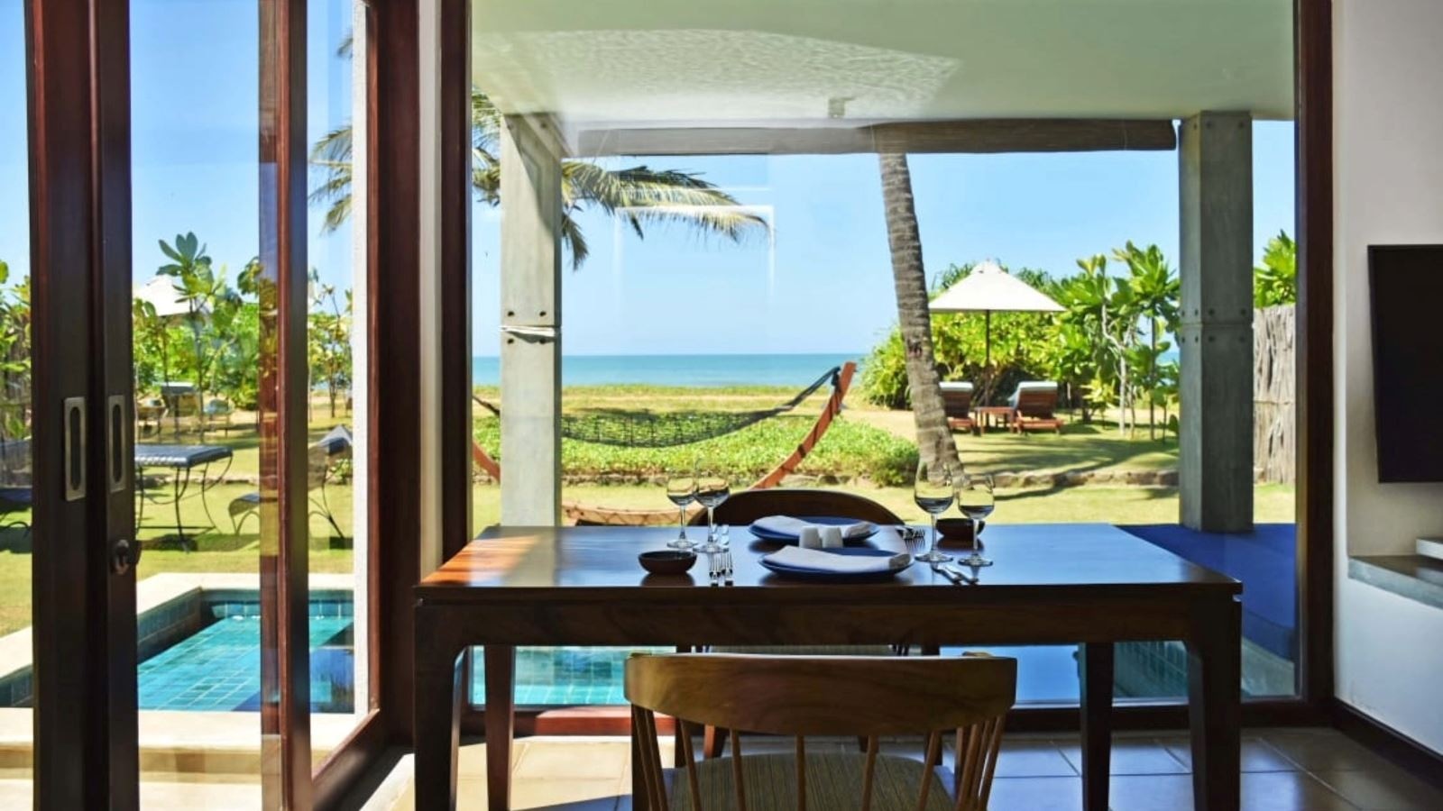 rooms-duplex-pool-villa