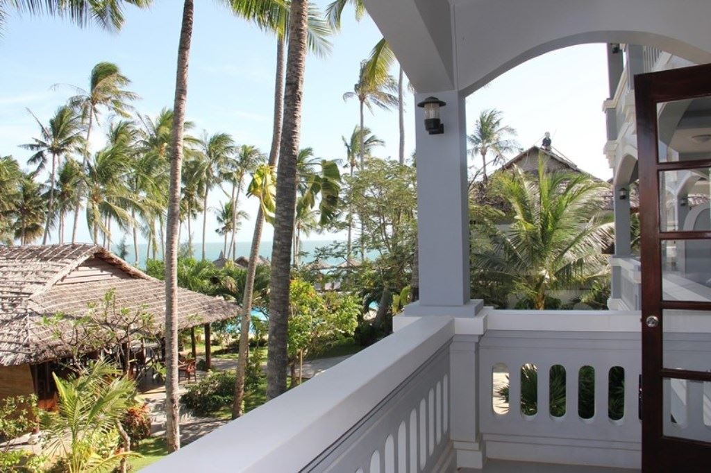 rooms-deluxe-ocean-view