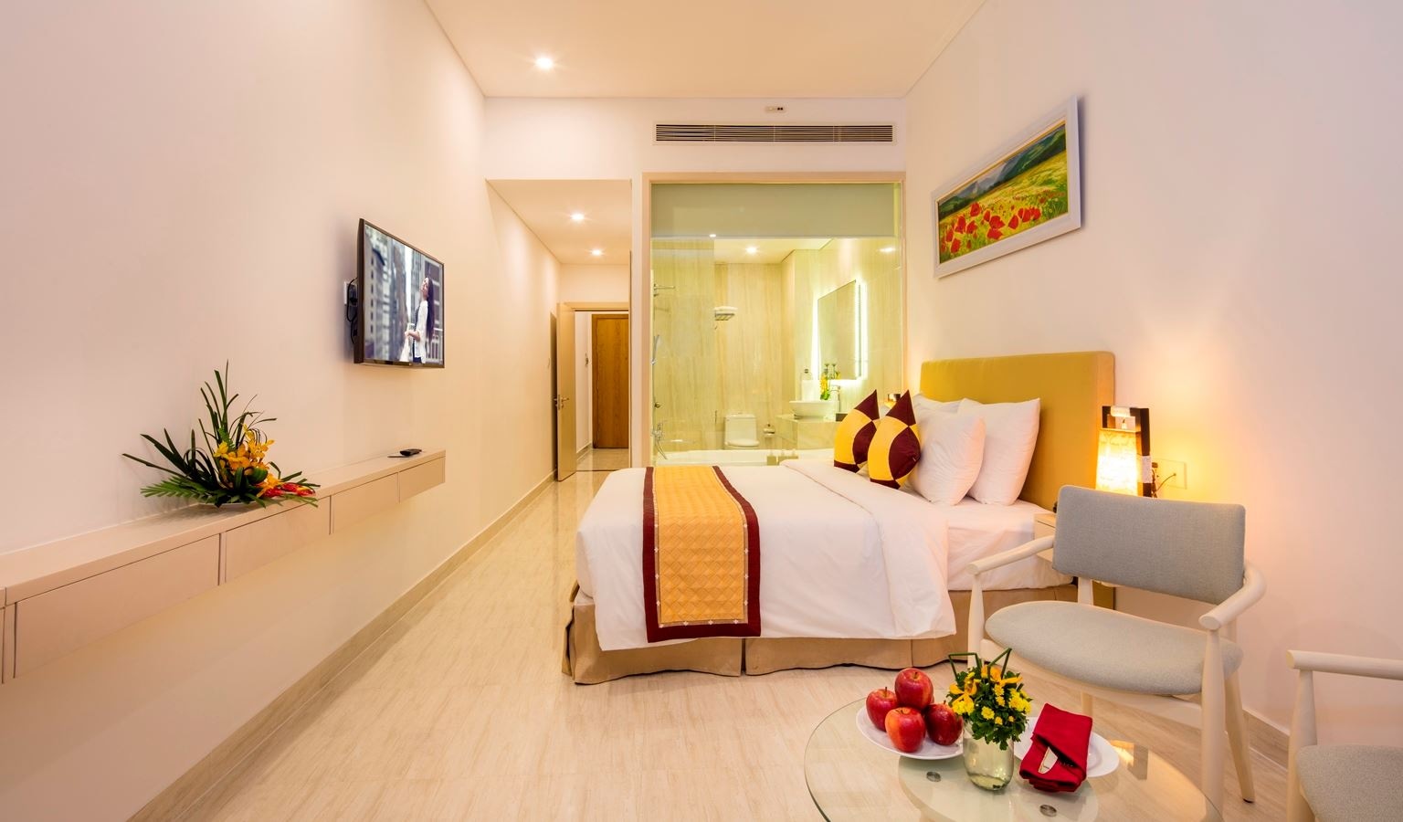 rooms-balcony-1-bedroom-apartment-with-garden-view