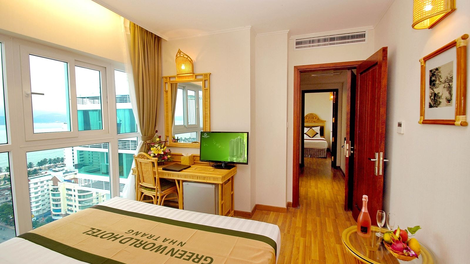 rooms-family-executive