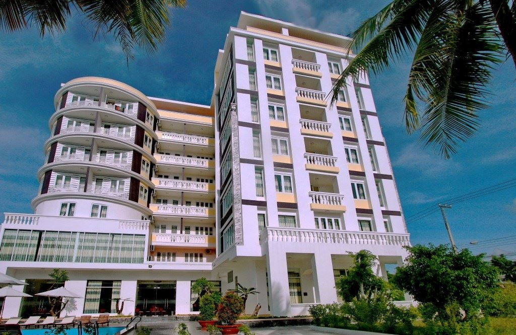 general-main-building