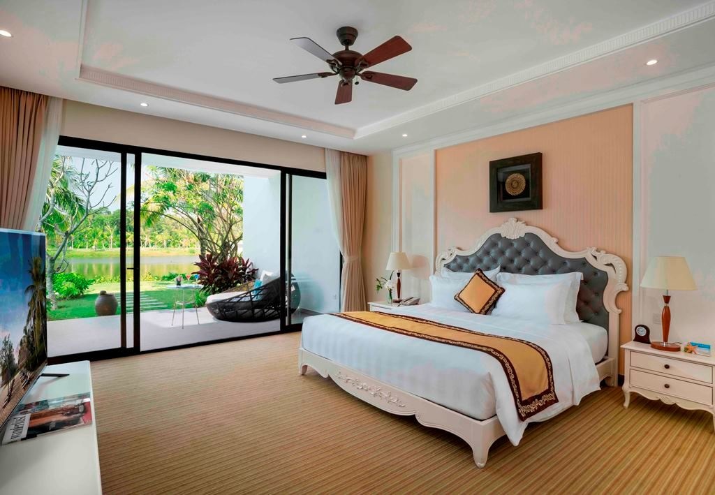 rooms-villa-4-bedroom-lake-view