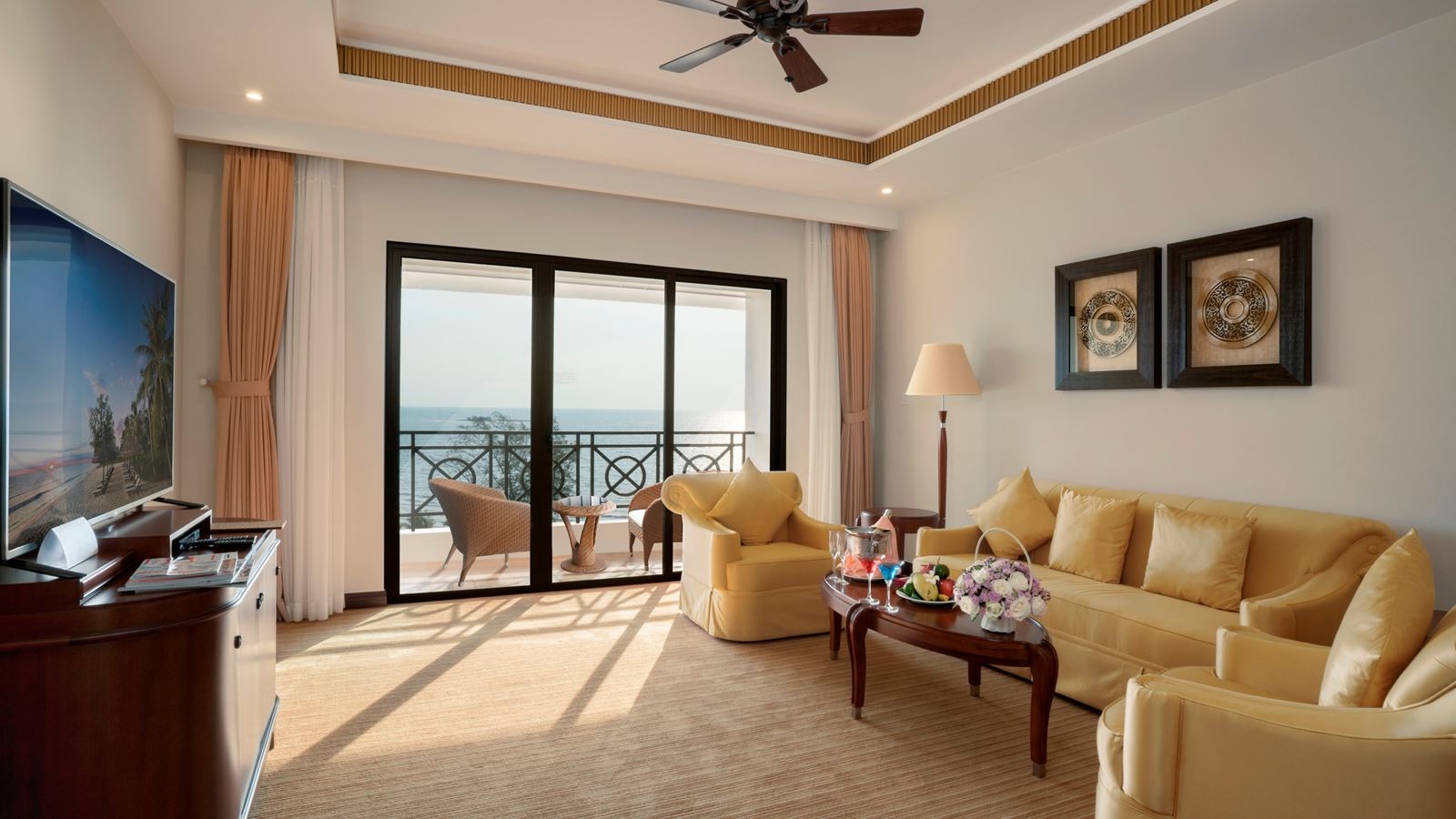 rooms-executive-suite-ocean-view-child-without-extra-bed