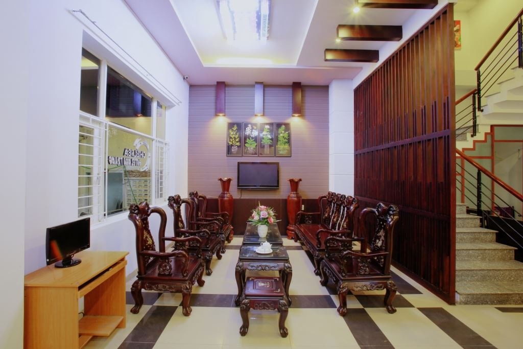 restaurants-restaurant