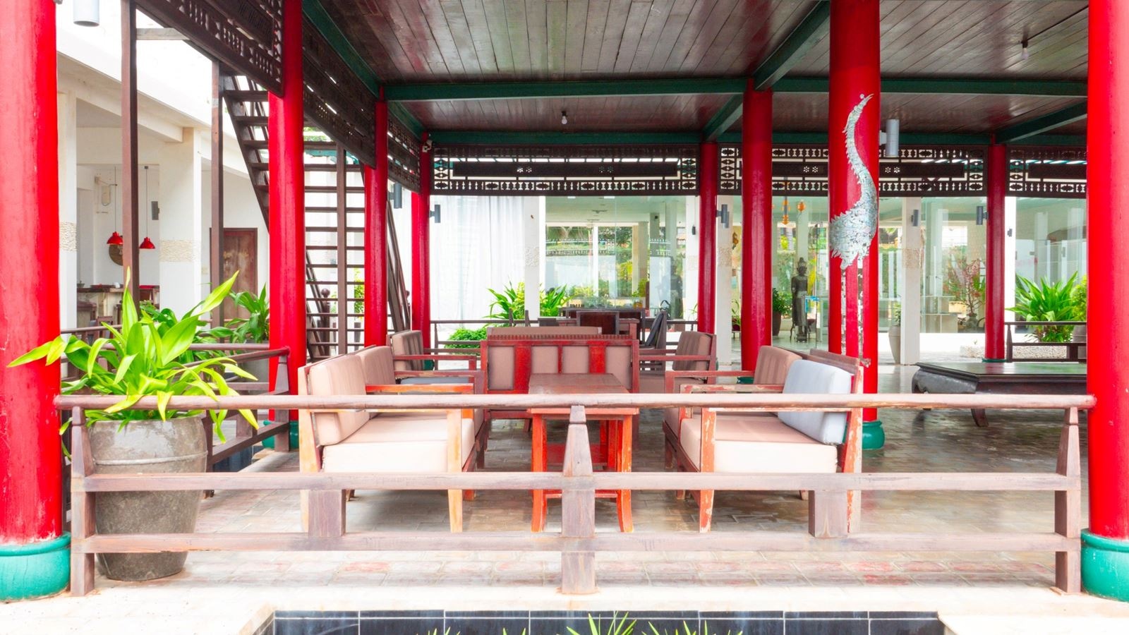 restaurants-beach-restaurant