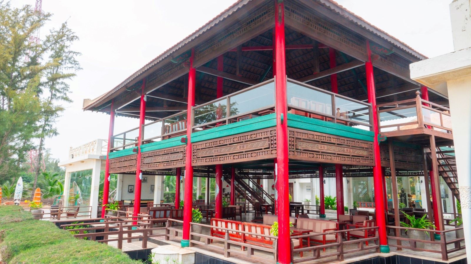 restaurants-beach-restaurant