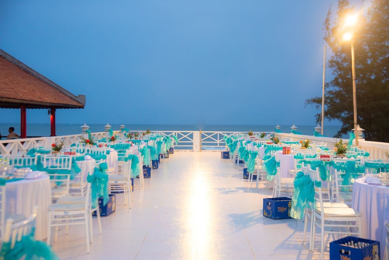 restaurants-beach-restaurant