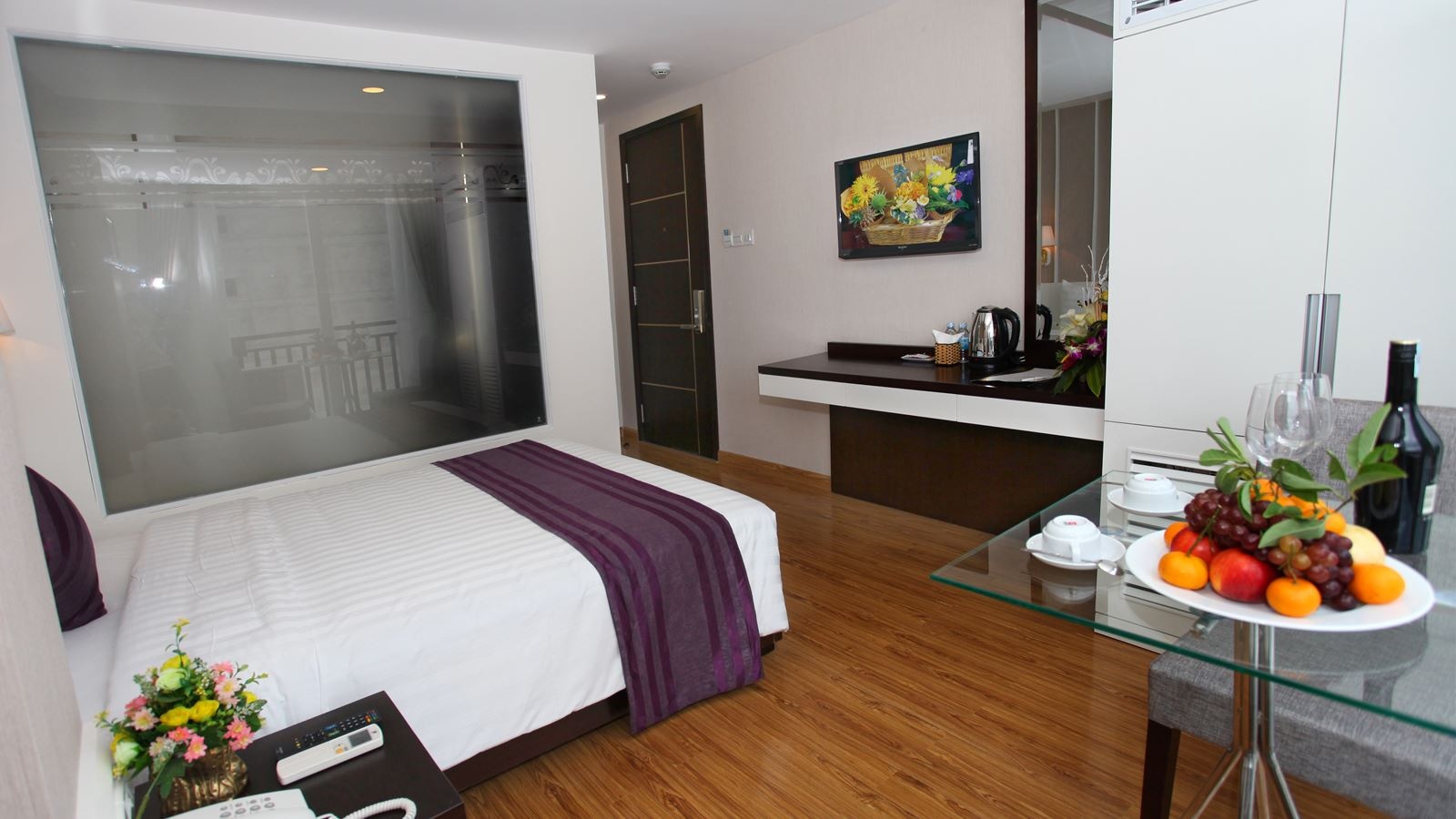 rooms-superior-mountain-view-room