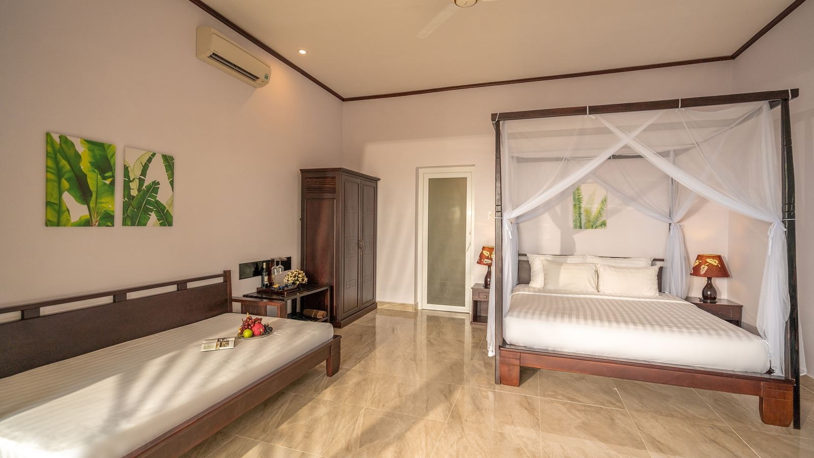rooms-villa-seaview