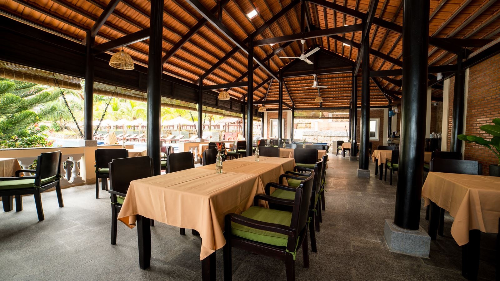 restaurants-sunny-restaurant