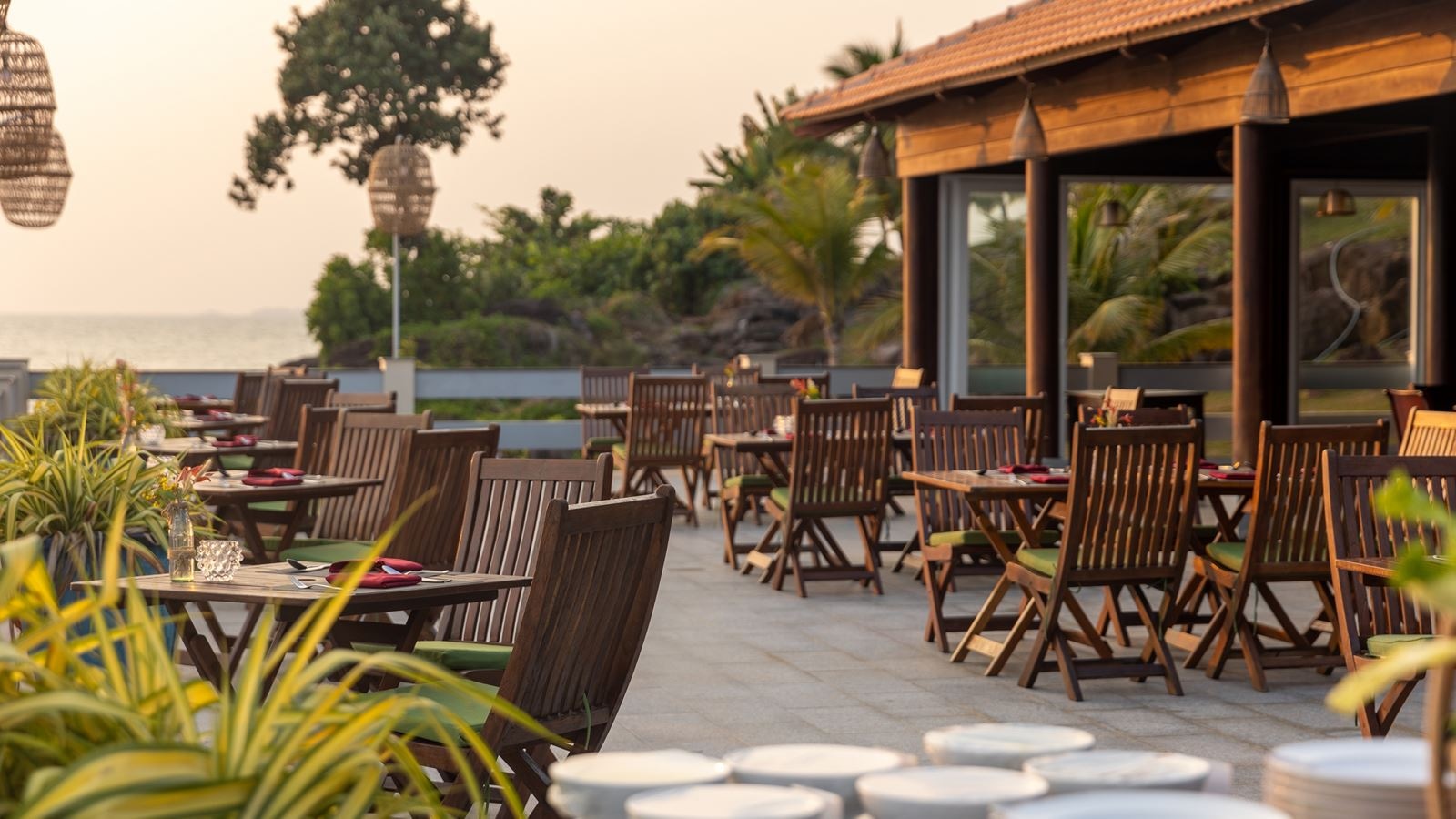 restaurants-sunset-restaurant