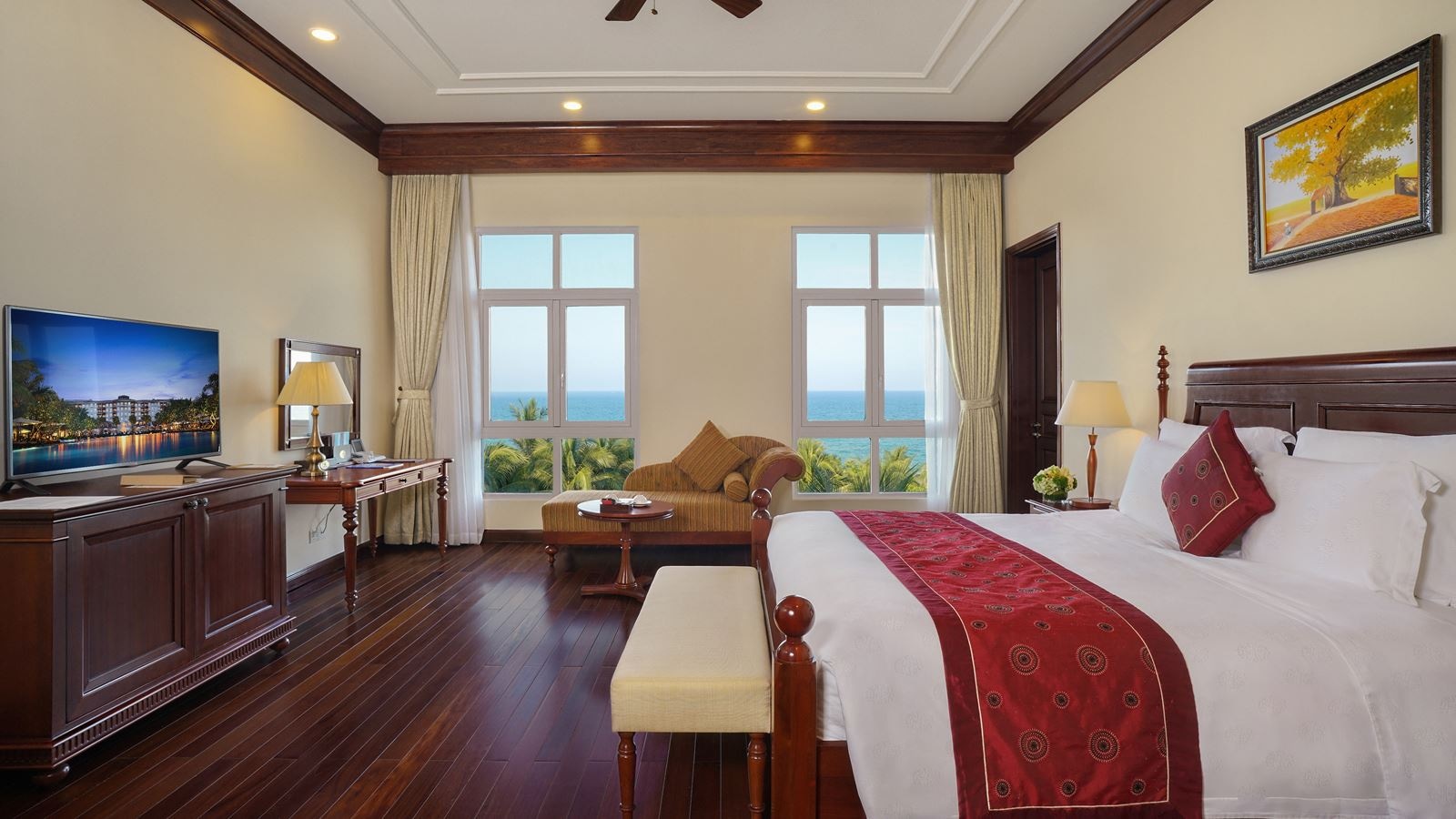 rooms-panoramic-view