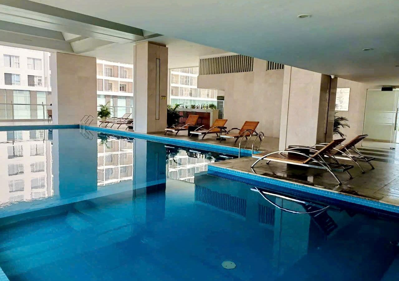 pools-indoor-pool