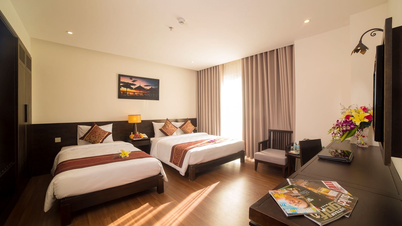 rooms-senior-deluxe-room