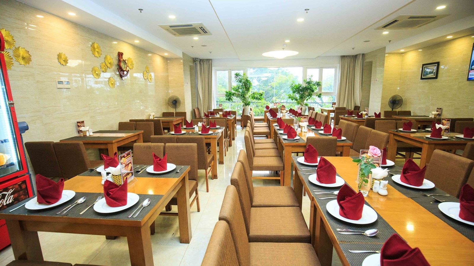 restaurants-main-restaurant