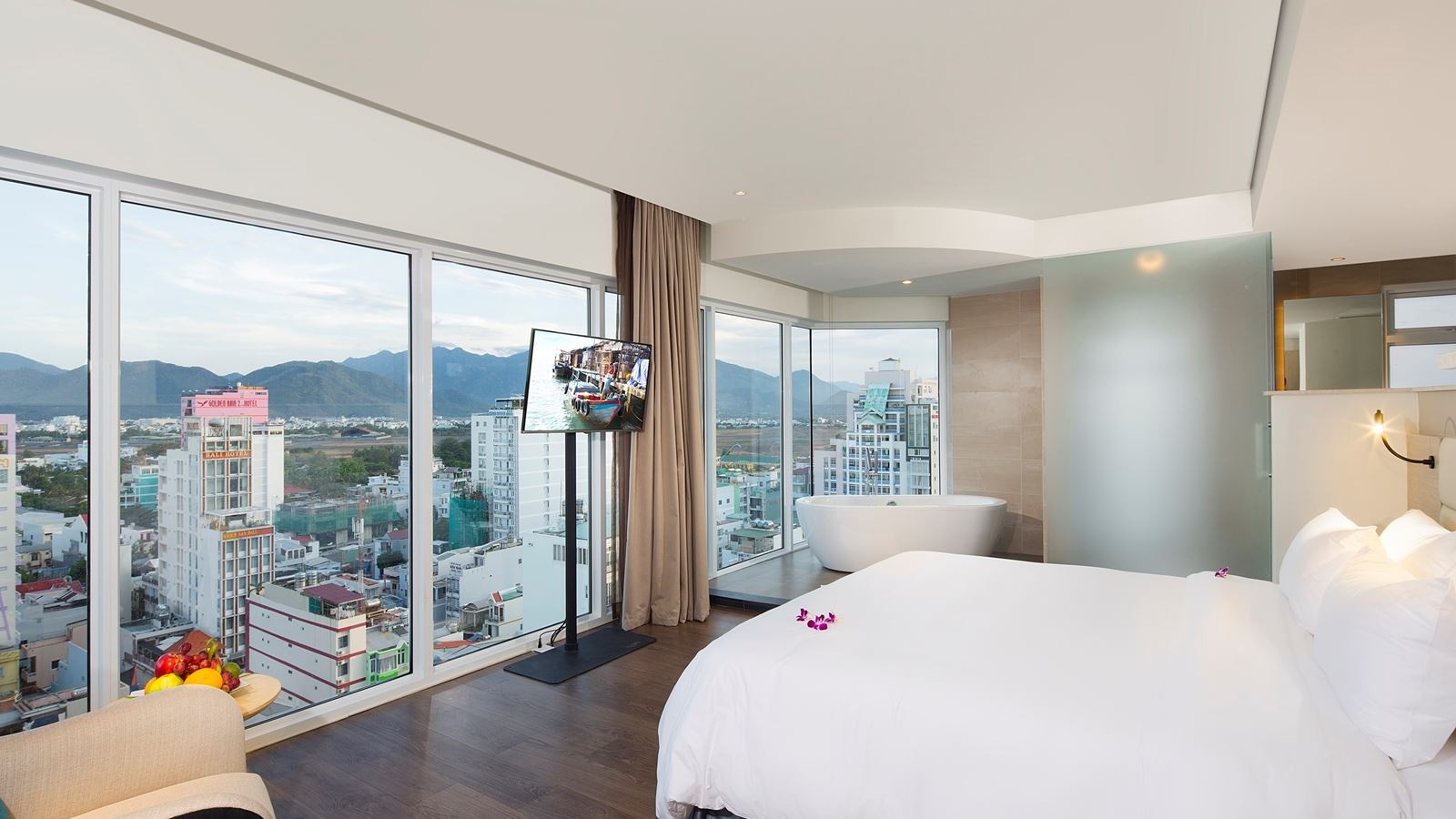 rooms-signature-room