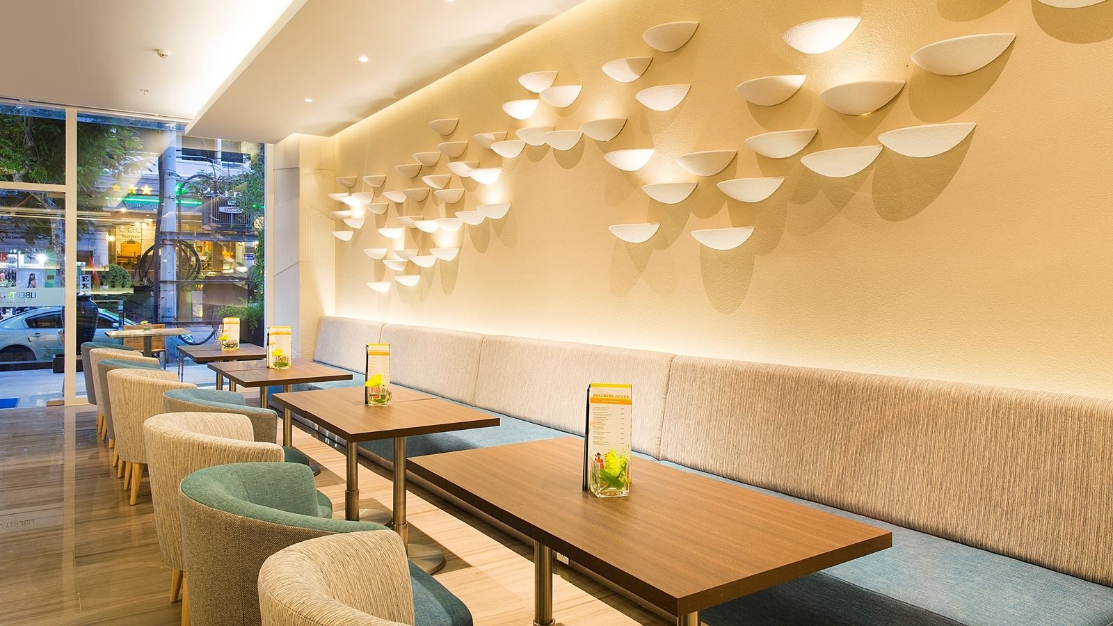 restaurants-bistro-restaurant