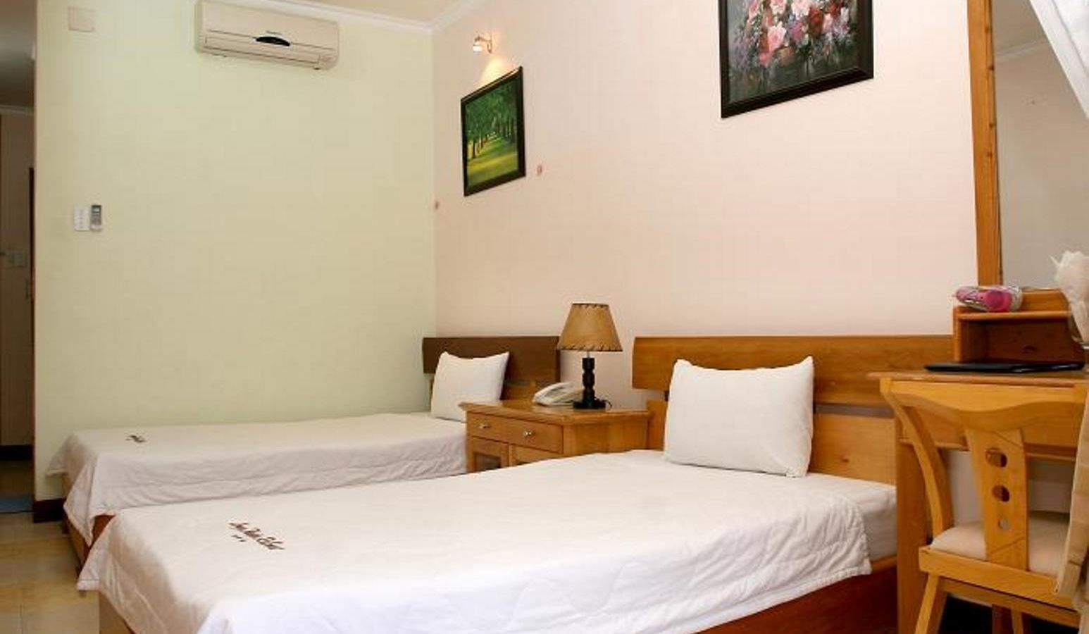 rooms-standard-city-view