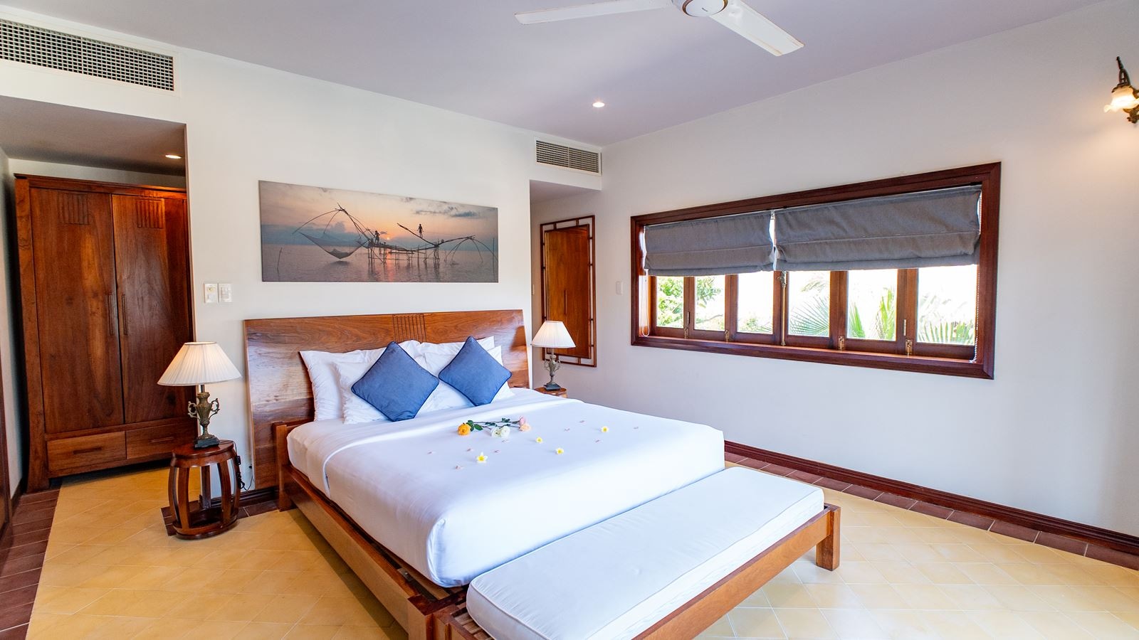 rooms-sea-view-suite