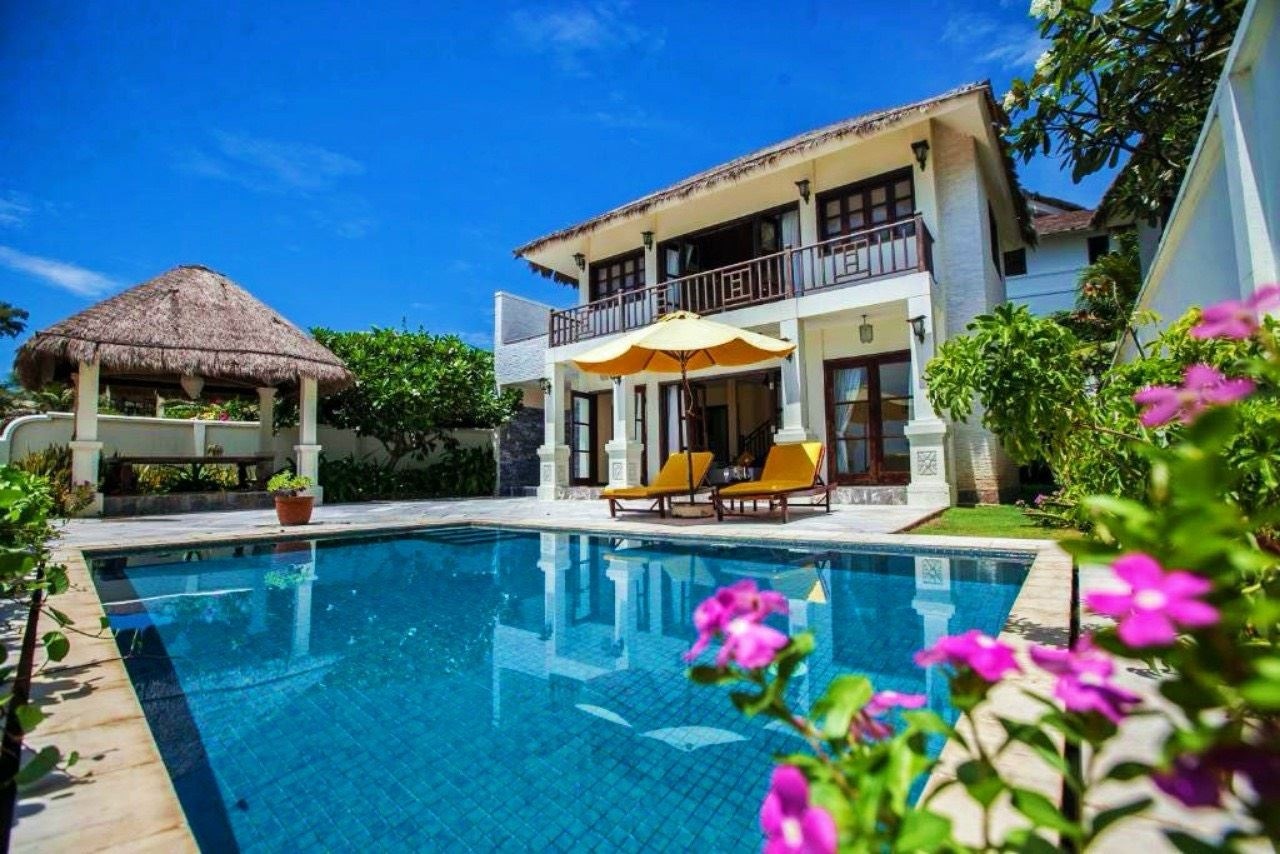 rooms-beach-front-pool-villa