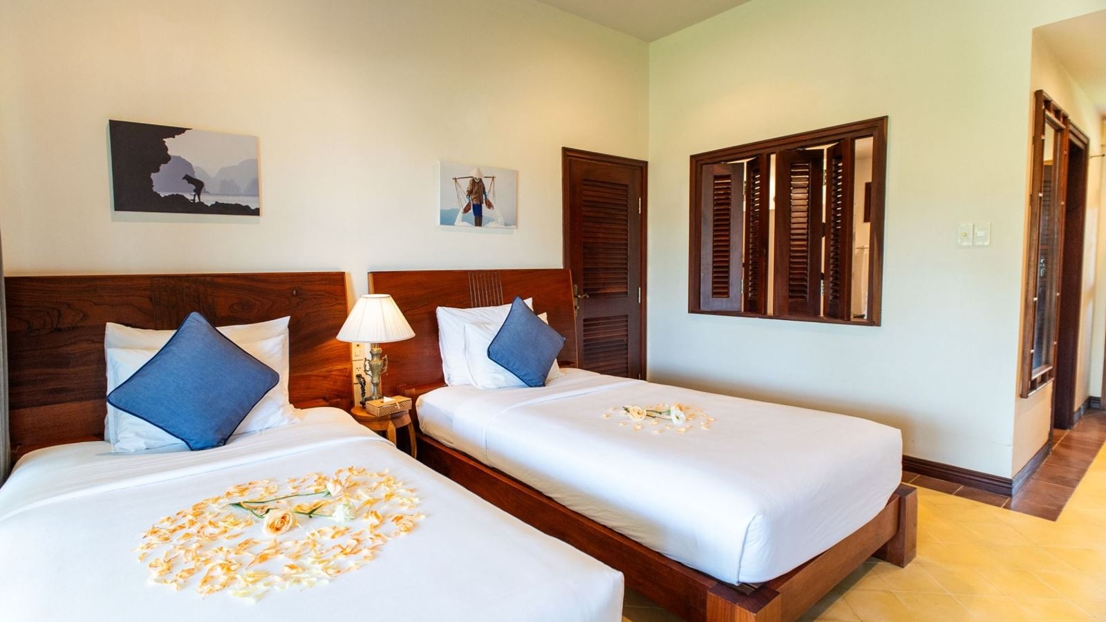 rooms-premier-deluxe-with-terrace