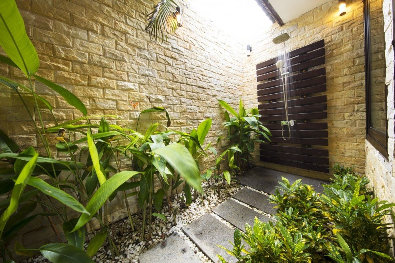 rooms-deluxe-bungalow-sea-view