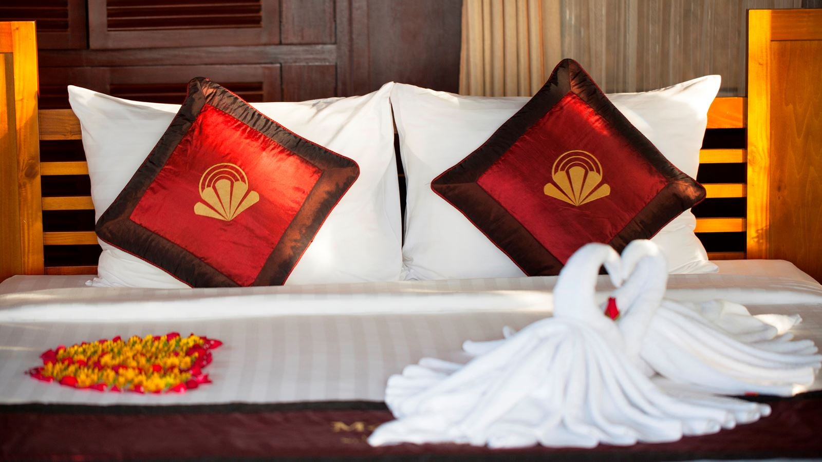 rooms-deluxe-bungalow-sea-view-child-without-extra-bed