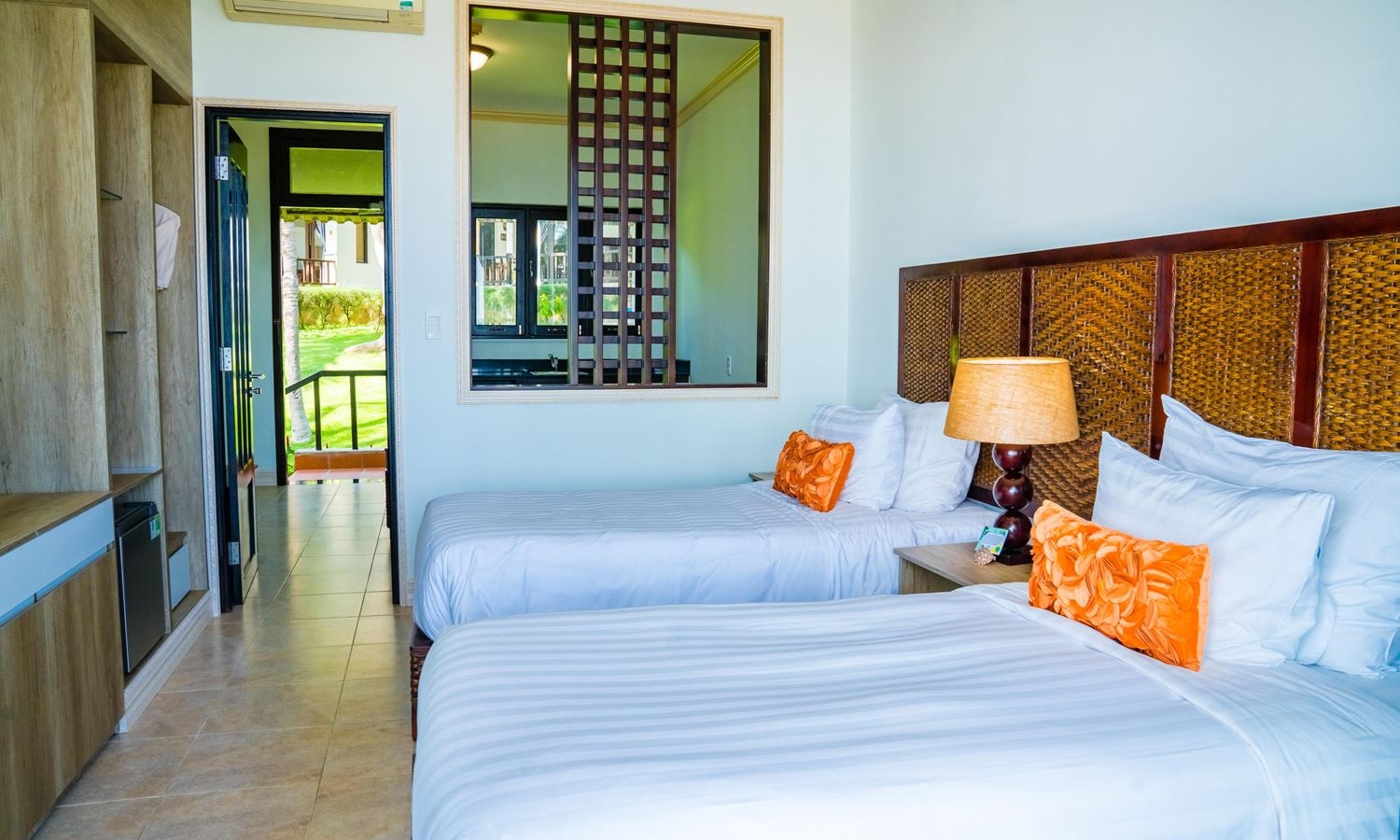 rooms-villa-2bedroom-ocean-view