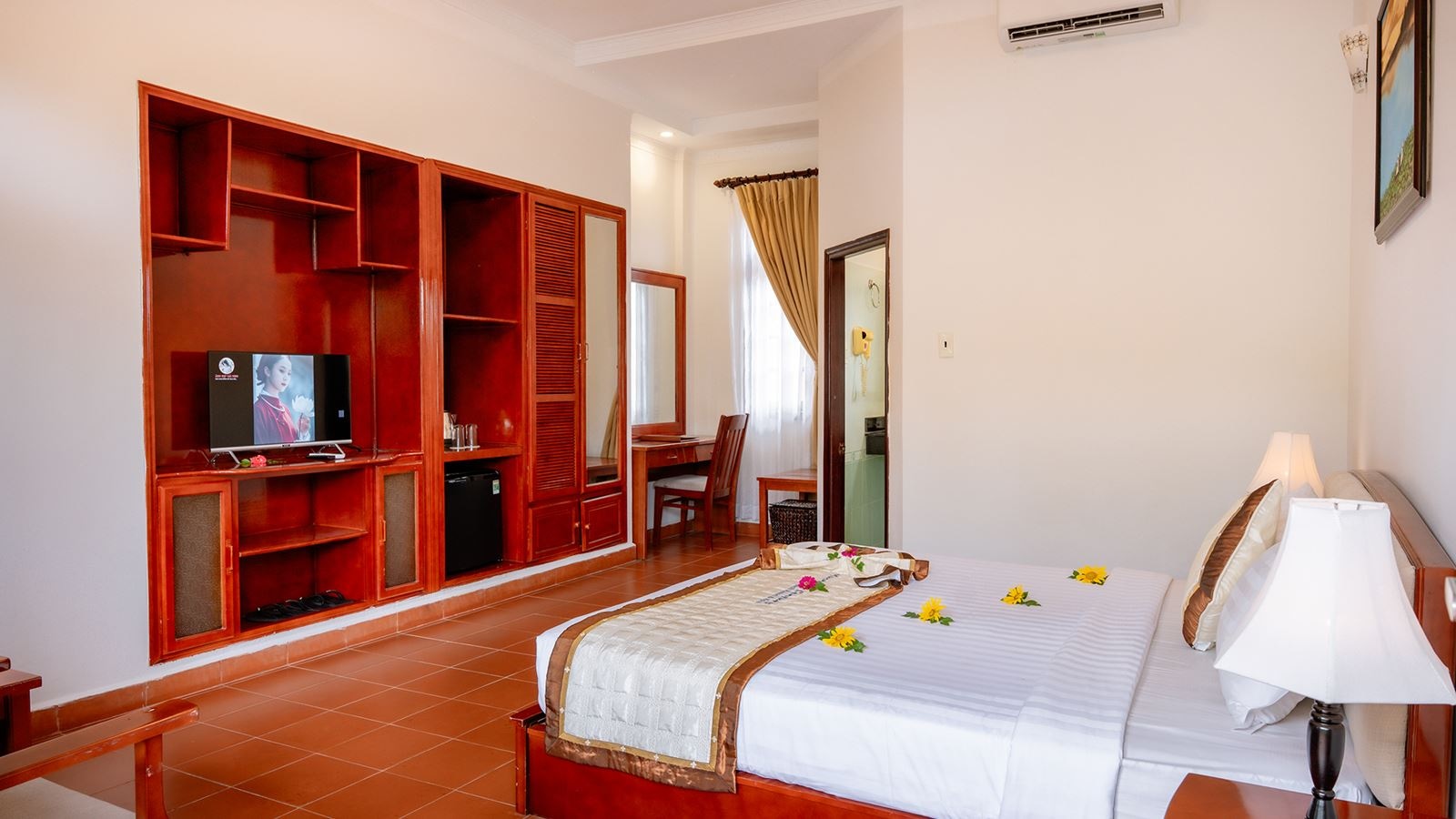 rooms-pool-view-room-child-without-extra-bed