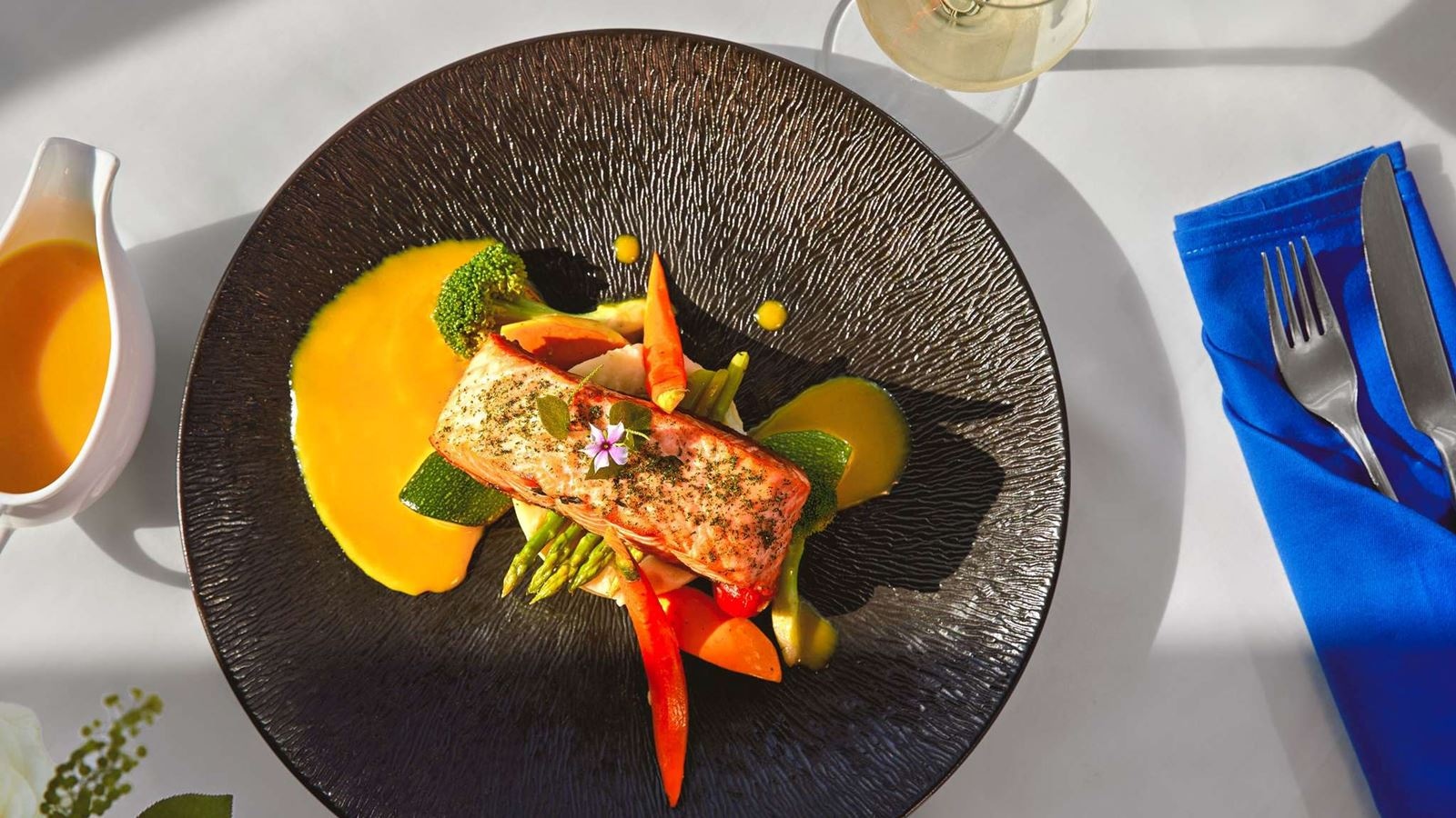 restaurants-the-square