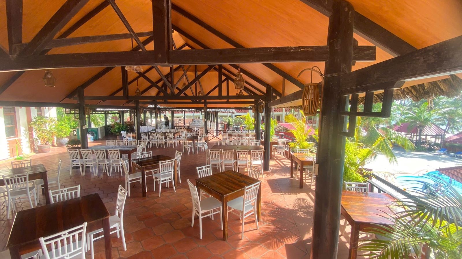 restaurants-ocean-star-restaurant